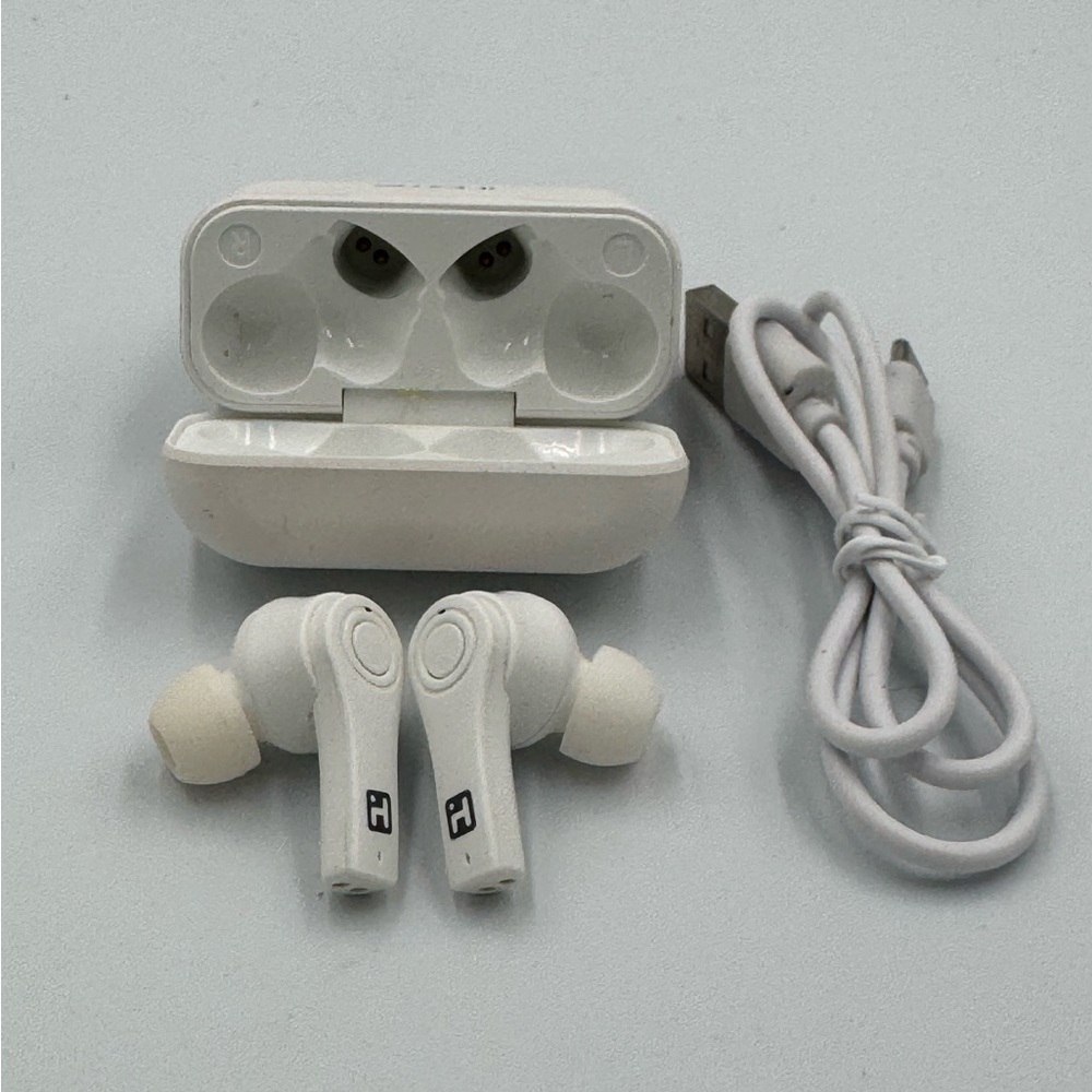 iHome True Wireless White Earbuds with Charging Case & Cable - Picture 5 of 7